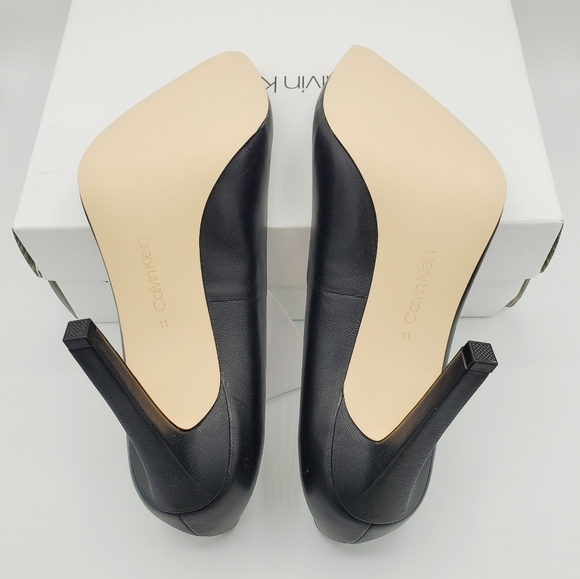 Calvin Klein Brady pumps, Black, NIB - Picture 8 of 8